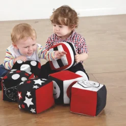 TTS Baby Black & White Soft Cubes 6pk Hot