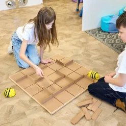 TTS Bee-Bot® and Blue-Bot® Changeable Maze Online
